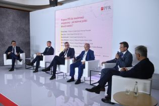 PFR stawia na polskie firmy w procesie transformacji energetycznej