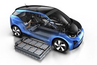 Silna pozycja Polski w produkcji baterii do samochodów elektrycznych
